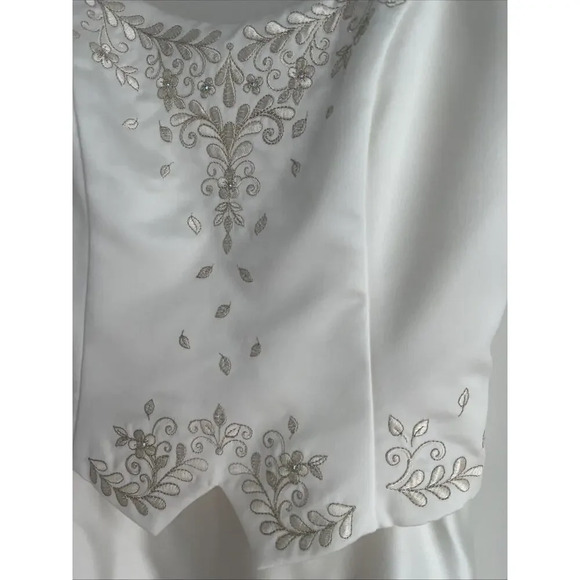 Scott McClintock Petite Wedding Dress Embroidered Rhinestones Ivory Satin Size 4 - Picture 6 of 16